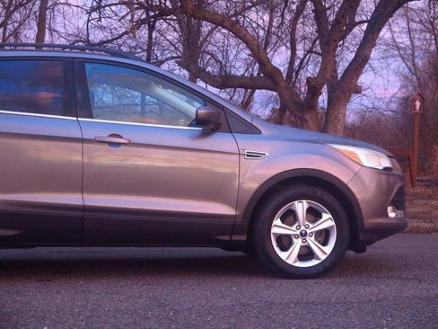Used 2014 Ford Escape SE w/ Equipment Group 201A image 27