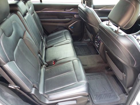 Used 2022 Jeep Grand Cherokee L Overland image 31