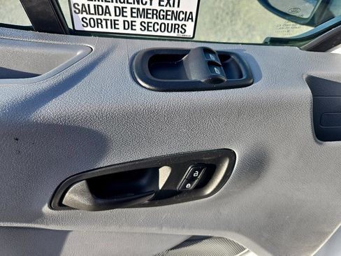 Used 2019 Ford Transit 350 XL image 13