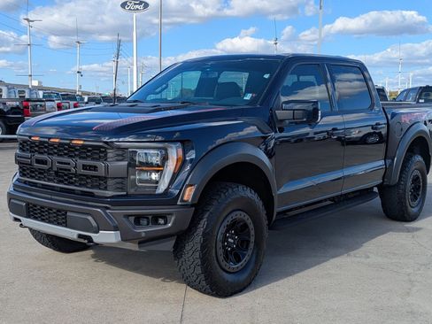 Used 2023 Ford F150 Raptor image 9