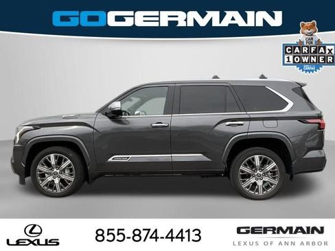 Used 2023 Toyota Sequoia Capstone AWD/4WD image 4