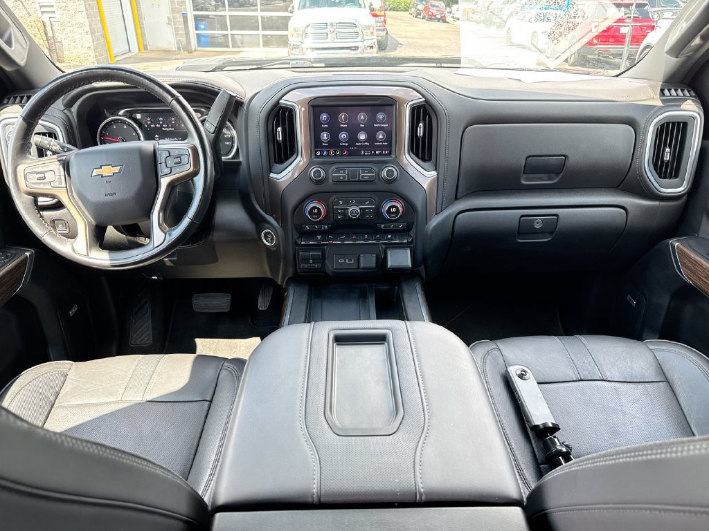 Used 2022 Chevrolet Silverado 3500 High Country AWD/4WD image 10