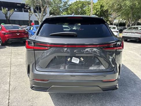 Used 2025 Lexus NX 250 FWD w/ Towing Package (2000 Lbs) image 24