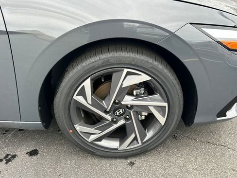 New 2026 Hyundai Elantra Limited w/ Cargo Package FWD image 13