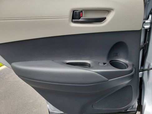 Used 2026 Toyota Corolla Cross L FWD image 15