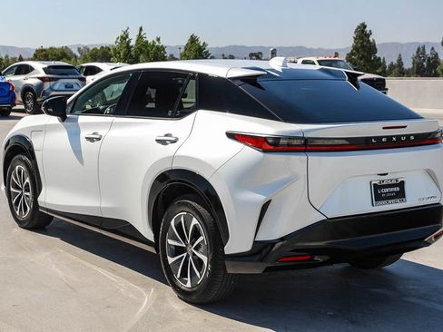 Certified 2024 Lexus RZ 300e Premium FWD image 7