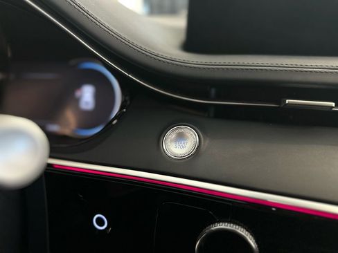 Used 2022 Genesis GV70 2.5T w/ Sport Prestige Package image 26