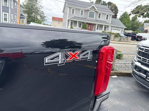 Used 2024 Ford F250 XLT w/ Snow Plow Prep Package image 15