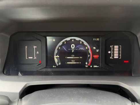 New 2025 Toyota Tacoma SR5 image 18