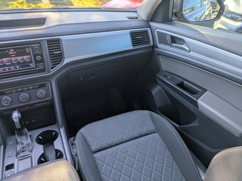 Used 2021 Volkswagen Atlas S image 19