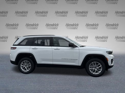 New 2025 Jeep Grand Cherokee Laredo X w/ Luxury Tech Group I image 9