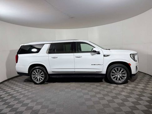 Used 2023 GMC Yukon XL Denali image 7
