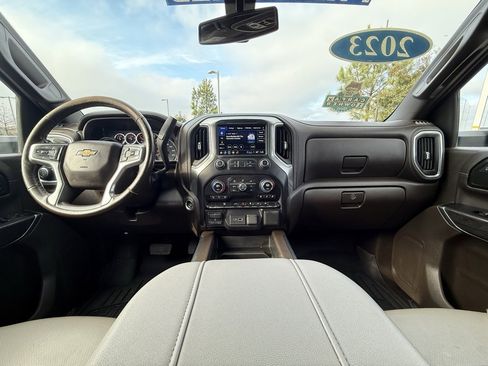 Used 2023 Chevrolet Silverado 2500 LTZ w/ LTZ Convenience Package image 29