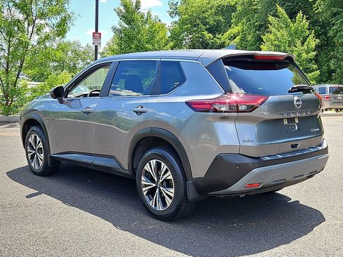 Certified 2023 Nissan Rogue SV AWD/4WD image 4
