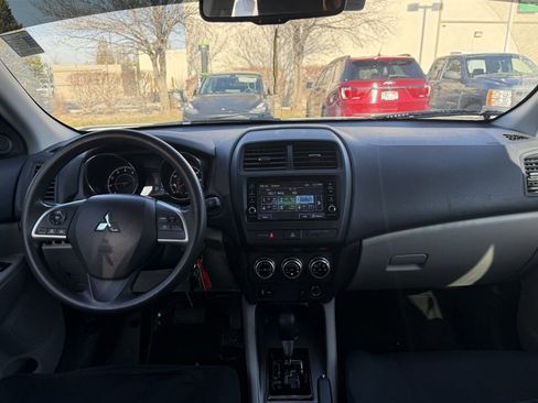 Used 2021 Mitsubishi Outlander Sport ES image 20