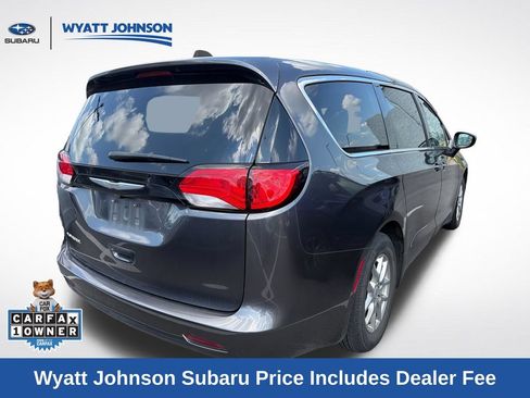 Used 2023 Chrysler Voyager LX FWD image 6