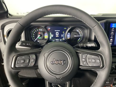 Used 2025 Jeep Wrangler Unlimited Sport S 4xe AWD/4WD image 21