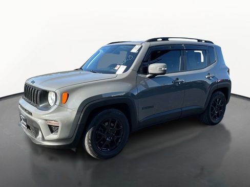 Used 2019 Jeep Renegade Altitude w/ UConnect 8.4 Nav Group FWD image 7