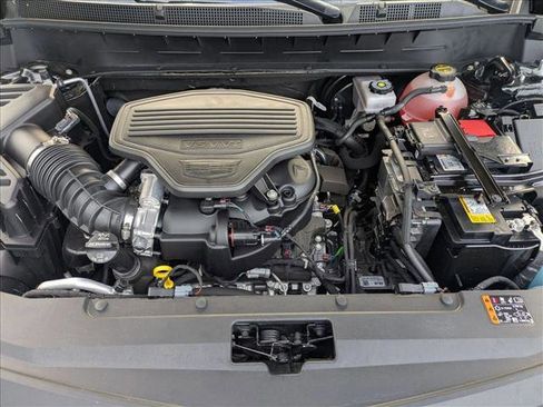 Used 2024 Cadillac XT6 Premium Luxury image 24