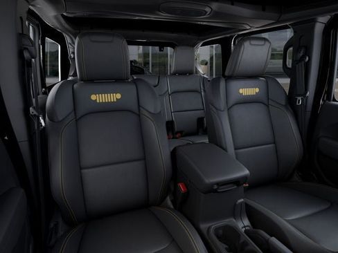 New 2026 Jeep Wrangler Unlimited Rubicon w/ Whitecap Package AWD/4WD image 16