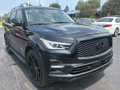 Used 2021 INFINITI QX80 Luxe w/ All-Season Package AWD/4WD image 3