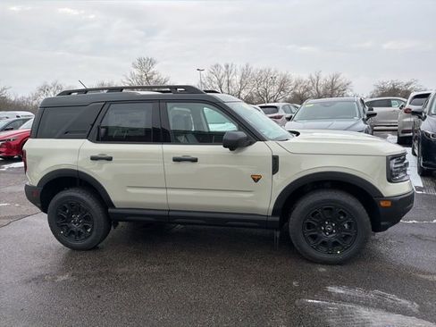 New 2025 Ford Bronco Sport Badlands w/ Badlands Tech Package image 2