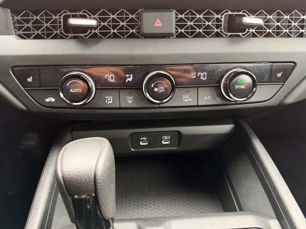 Used 2023 Honda Accord EX image 22