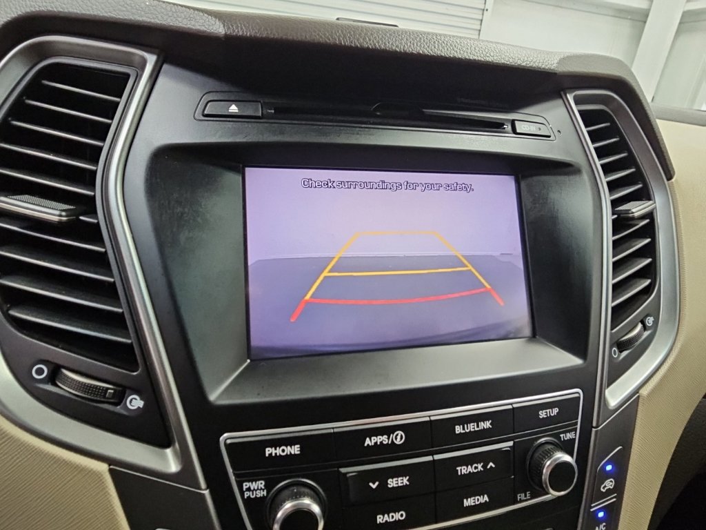 Used 2017 Hyundai Santa Fe Sport FWD image 18