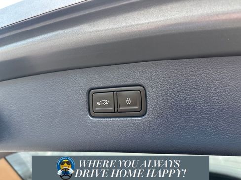 Used 2023 Genesis GV80 2.5T w/ Prestige 20" Package image 29