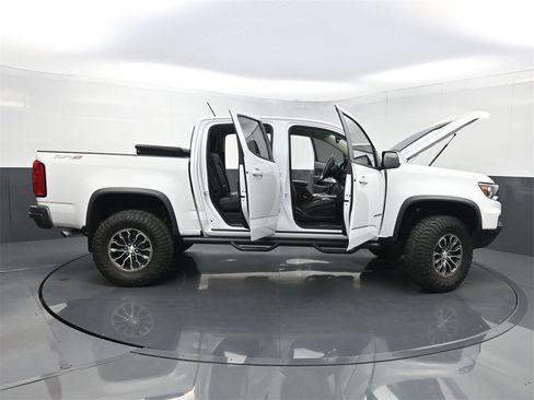Used 2022 Chevrolet Colorado ZR2 image 36