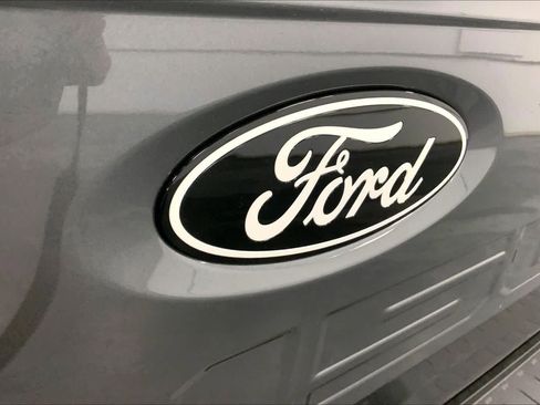 New 2025 Ford F150 Lariat w/ Equipment Group 501A Mid image 12