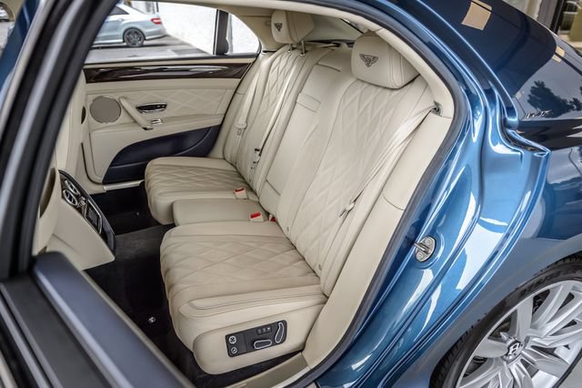 Used 2014 Bentley Flying Spur W12 AWD/4WD image 42