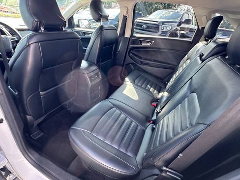 Used 2016 Ford Edge SEL w/ Equipment Group 201A AWD/4WD image 11