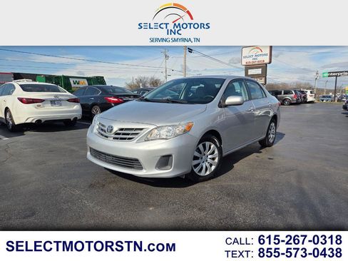 Used 2013 Toyota Corolla LE image 1