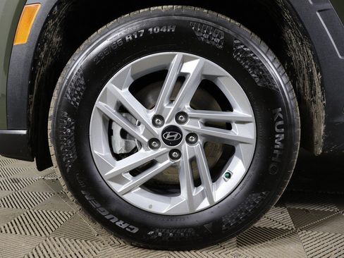 Certified 2025 Hyundai Tucson SE image 16