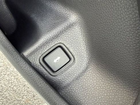 Used 2022 Honda Accord Sport Special Edition image 19