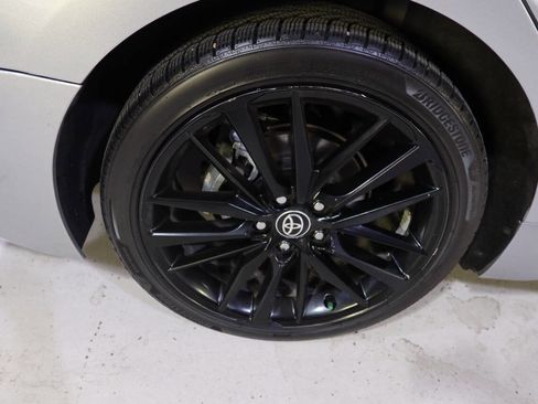 Used 2022 Toyota Camry XSE image 38