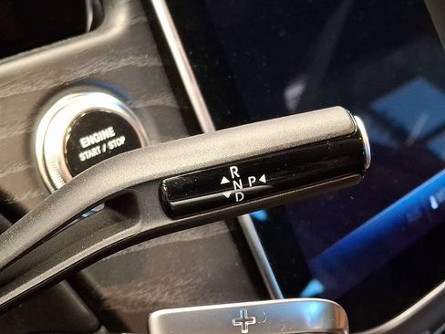 New 2026 Mercedes-Benz E 350 4MATIC Sedan image 10