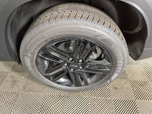 New 2025 Chevrolet Trax ACTIV w/ Driver Confidence Package image 12