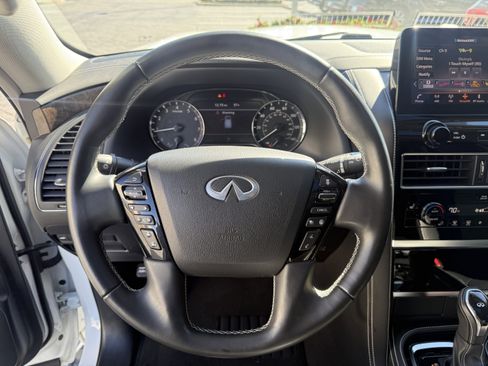 Certified 2022 INFINITI QX80 Premium Select w/ Cargo Package image 19