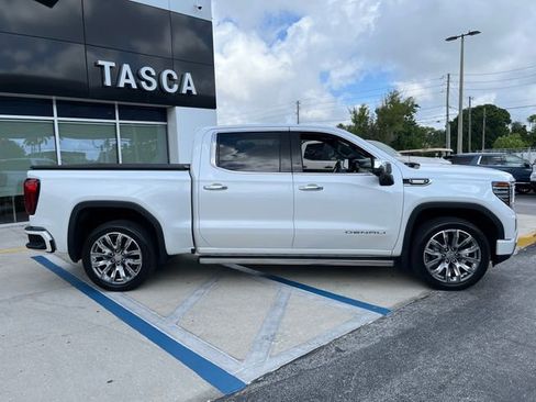 Used 2023 GMC Sierra 1500 Denali w/ Denali Reserve Package AWD/4WD image 8