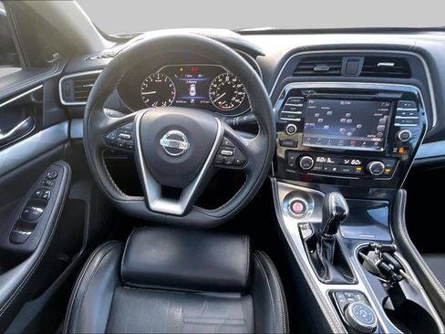 Used 2018 Nissan Maxima 3.5 SL FWD image 6