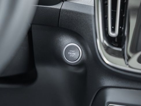 Certified 2023 Volvo XC40 B5 Plus w/ Driver Assist Package image 25