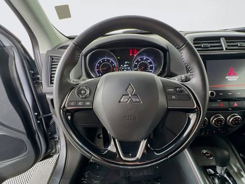 Used 2024 Mitsubishi Outlander Sport SE image 12
