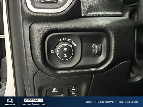 Used 2023 RAM 1500 Big Horn AWD/4WD image 13