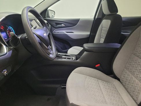 Used 2022 Chevrolet Equinox LT AWD/4WD image 17