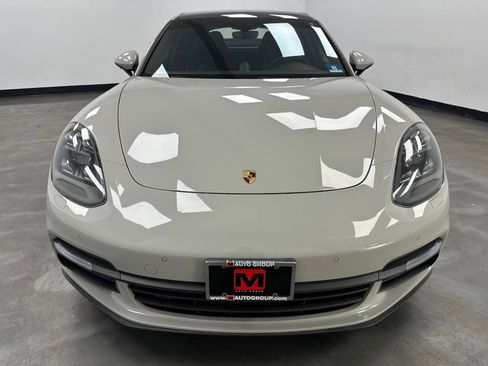 Used 2018 Porsche Panamera 4S image 20