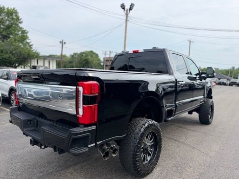 Used 2024 Ford F250 Platinum AWD/4WD image 8