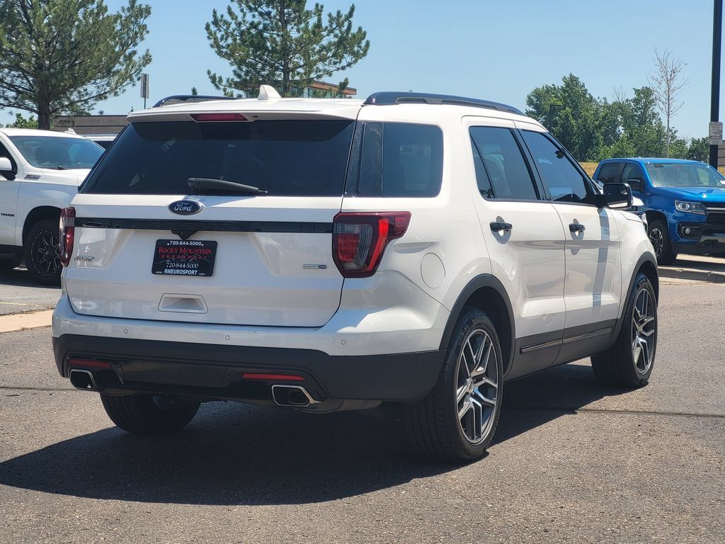 Used 2017 Ford Explorer Sport AWD/4WD image 4