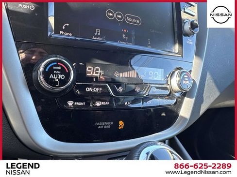 Used 2024 Nissan Murano SV image 23